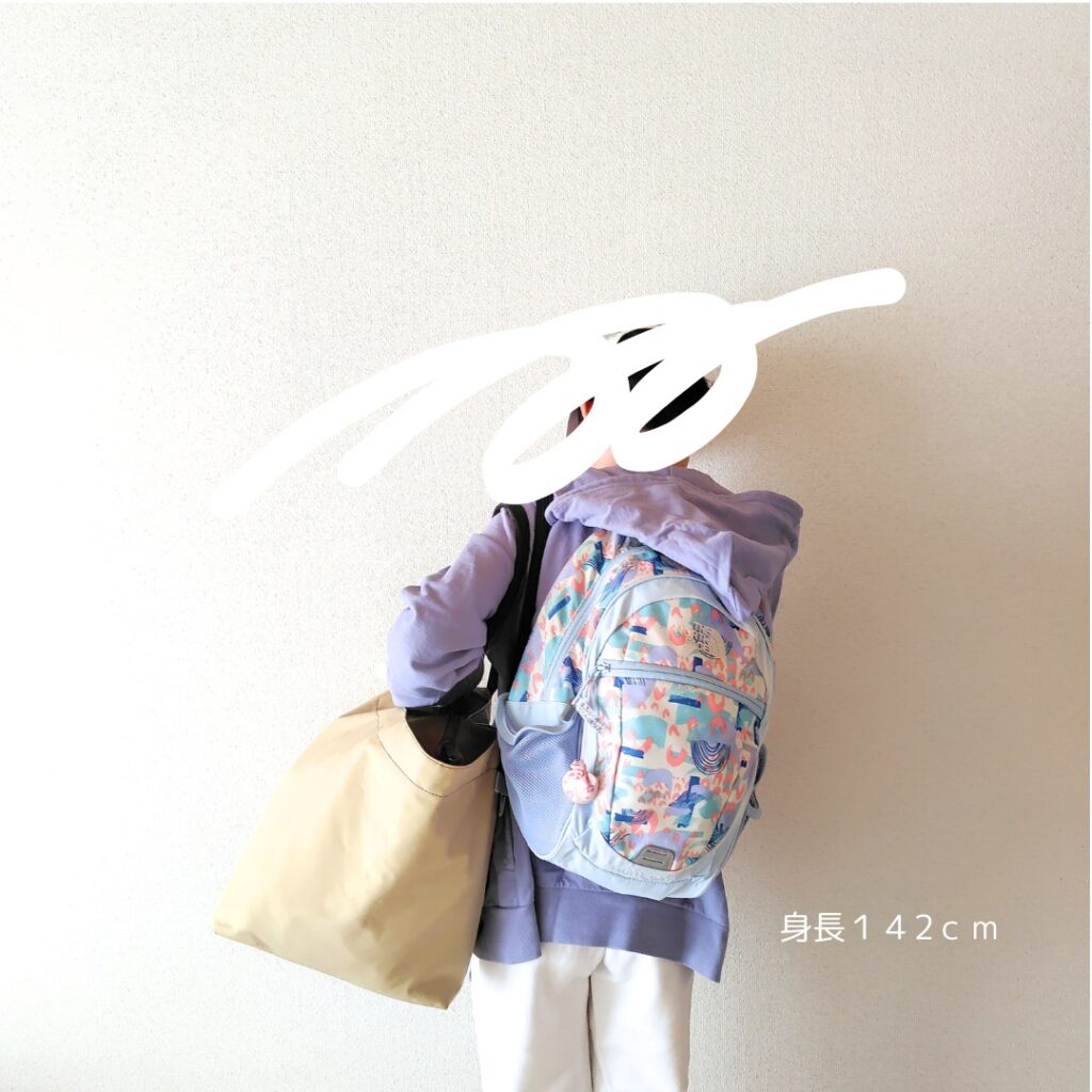 荷物を持ってリハーサル